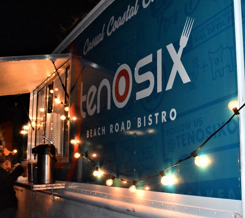 Ten O Six Food Truck / NYE 2019 Manteo Waterfront