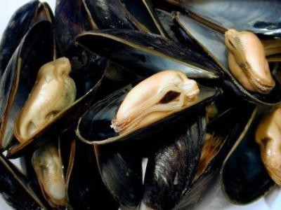 Get Your Mussels at Ten O Six Beach Road Bistro