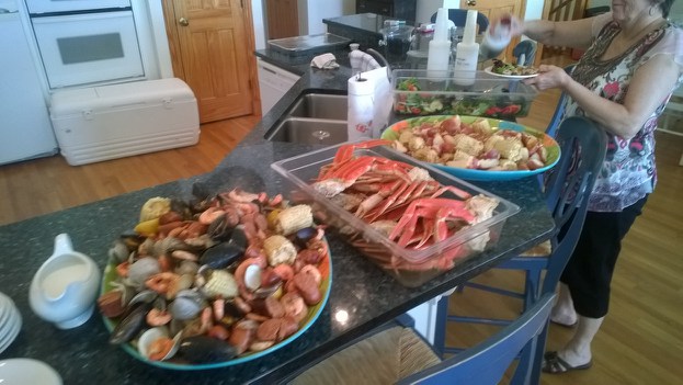 Outer Banks Clam Bakes at Ten O Six